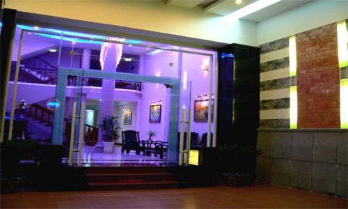 Violet Hotel ญาจาง ภายนอก รูปภาพ